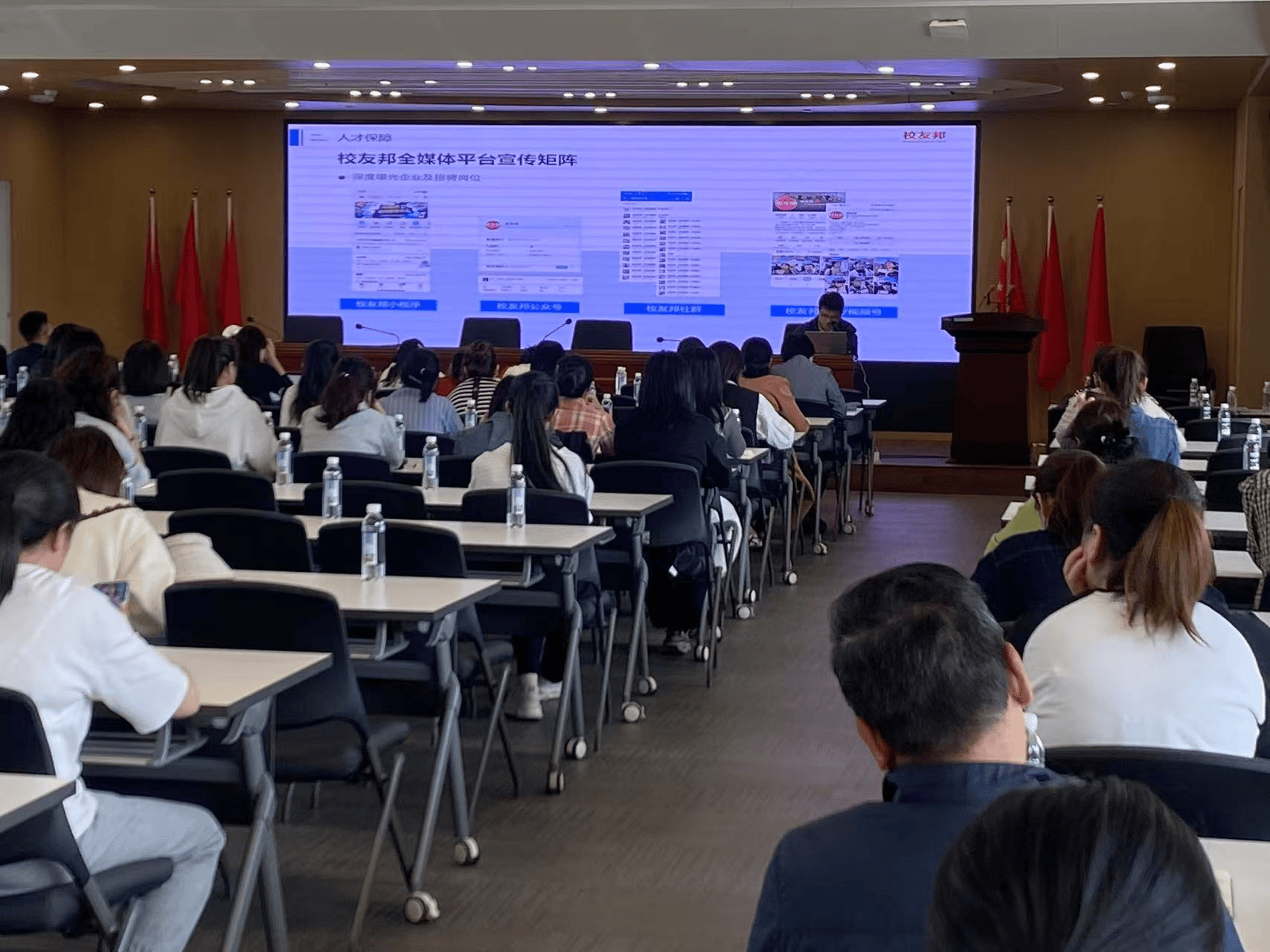 哪个平台能找到(dào)優(yōu)质的自由职業(yè)工作？